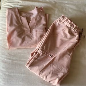JAANUU scrubs set